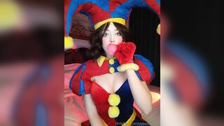 Aldorachan Aka Youraldora Jester Cosplay Joi Creamy Driping Pussy Digs And Suck Dildo Leak Onlyfans