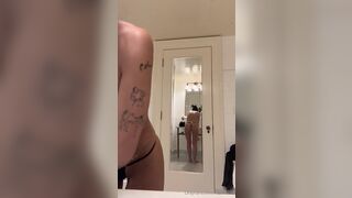 Mia Khalifa Cleaning Up Her Makeup With Her Nude Big Boobs Out Onlyfans Ppv