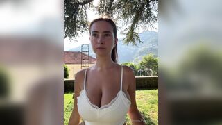 Cece Rose Bouncing Huge Tits And Taking Them Out Leaked Onlyfans