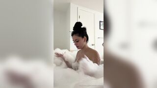 Camilla Araujo Bathtub Masturbating Pussy With Shower Tap Onlyfans Leak