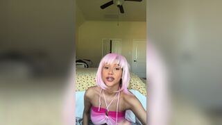 Megan Botnick Aka Mbeeco Nude Nipple Slip On Livestream Leaked Video