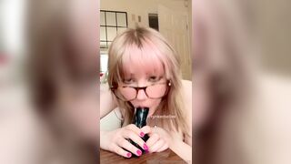 Rynkerbellee Deepthroats Black Creamy Dildo Onlyfans Leak