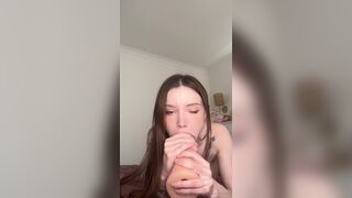 Dainty Wilder Girthmaster Cock Replica Deepthroat Onlyfans Sextape