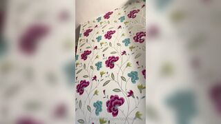 Sophiamayy Oiling Her Bare Booty Onlyfans Leaked Video