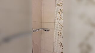 Mia Khalifa Nude Boobs Out Latest Shower Leaked Onlyfans