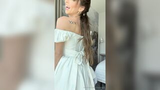 Riley Reid In White Frock Plays Her Pussy And Butthole Leaked Onlyfans Video