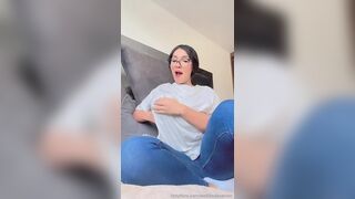Dasani Delgado Slowly Strips Off And Masturbating Pussy Leaked Onlyfans