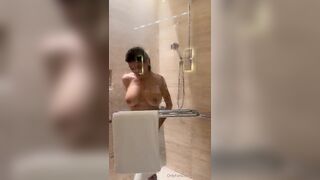 Mia Khalifa In Shower With Her Bare Tits Out Leaked Onlyfans Porn