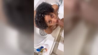 Angel Fernandez Giving Head In Bathtub Onlyfans Leak