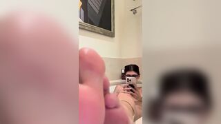 Mia Khalifa Smoking A Joint And Full Naked Bath After A Long Day Onlyfans