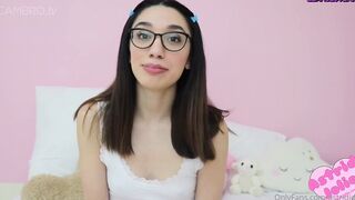 Astrid Jolie Gives A Morning Blowjob For Father’s Day