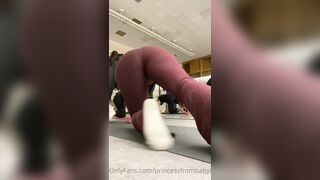 Princessfrombabylon Doing Yoga Flashing Her Cameltoe Onlyfans Leaked Video