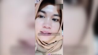 Indonesian Beauty Ukhti Tobrut Fucks Her Client In Viral Leak