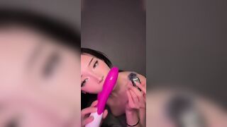 Meowriff Pleasures Herself With A Vibrant Toy