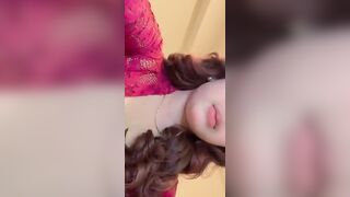 TikTok Starlet Applies Cream To Her Bare Tits And Pussy In Leaked Clip