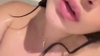 Colleen.333 AKA Colleen Sheehan Nude Tits Teasing In Bathtub Onlyfans