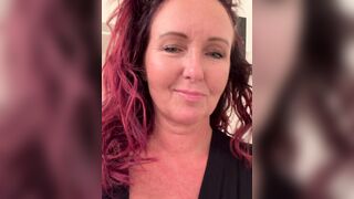 Pixxarmom Naked In Bathroom Bendover Flashing Nude Pussy Leaked Video