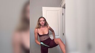 Woah Vicky Nude Nipples Slip On Live Leaked Video