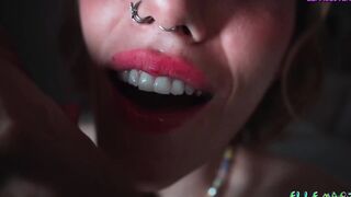 Elle Marz Gives A Passionate Blowjob In A Steamy Roleplay