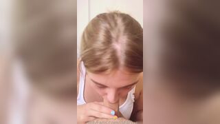 Peachypam Takes A Hard Anal Pounding