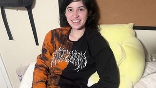 aLaska Zade Giving Quick Blowjob After Years Onlyfans