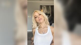 Darlaeliza Stripping Off Her White Top And Flashed Nude Tits And Pussy Leaked Video