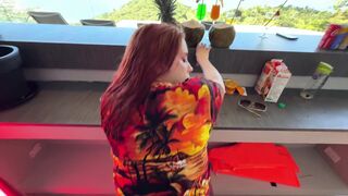 Sweetie Fox Fucking The Barmaid Behind The Bar Leak Video