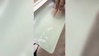 Mia Khalifa Bathtub Teasing Nude Big Tits Ppv Leak Onlyfans Video