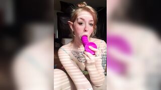 Paleseafoam AKA Pseafoam Pink Dildo Deepthroat Onlyfans