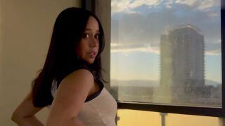 Dania Vegax Gets A Massive Cumshot Following Oral