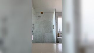 Milkmariedes Fully Nude Livestream Taking A Shower Onlyfans Video