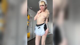 Svperdone Naughty Maid Playing Her Pussy Stripping Off While Cleaning Leak Onlyfans Porn