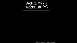 Olivia Jaymes Outdoor Pussy Fingering On A River Stone Leak Onlyfans Video